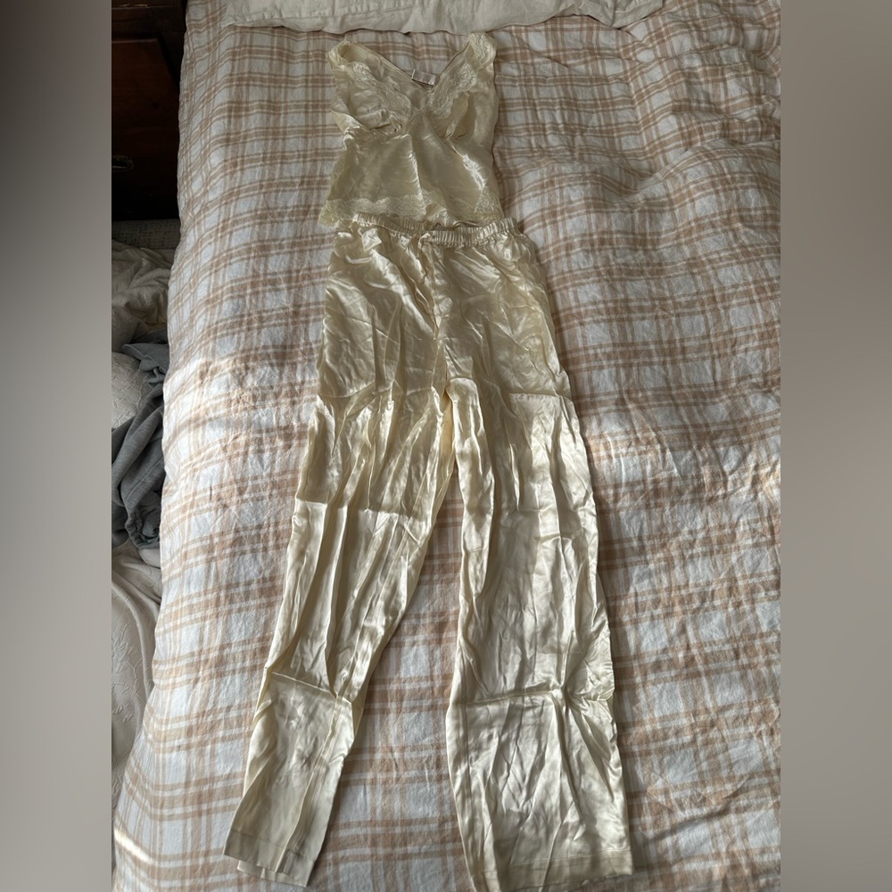 100% Silk Pajamas
